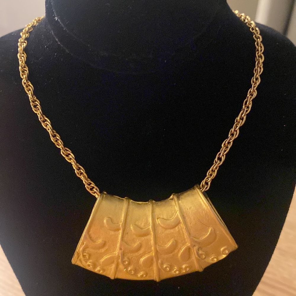 Vintage gold tone etched barrel slider necklace| vintage barrel slider necklace